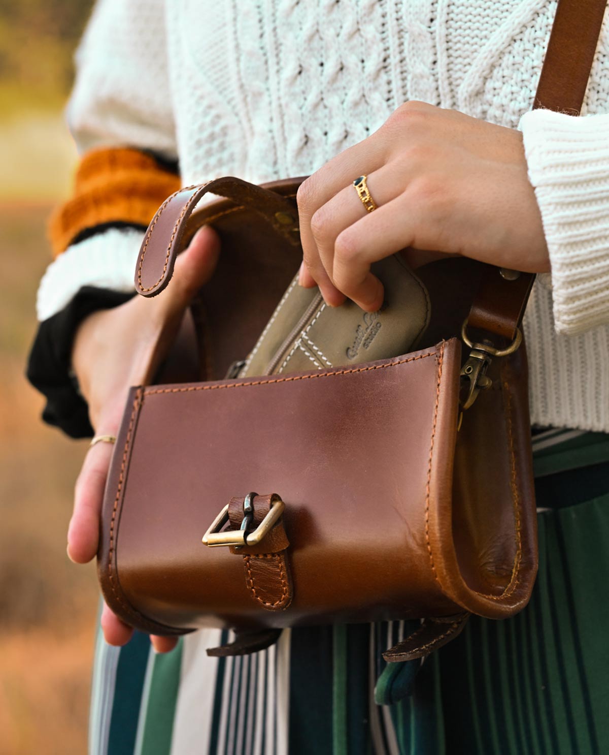 gusti leder lenkertasche Leather bicycle bag "Alfonsina S." at Gusti-Leder.de – Gusti Leder